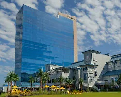 River Spirit Casino Hotel